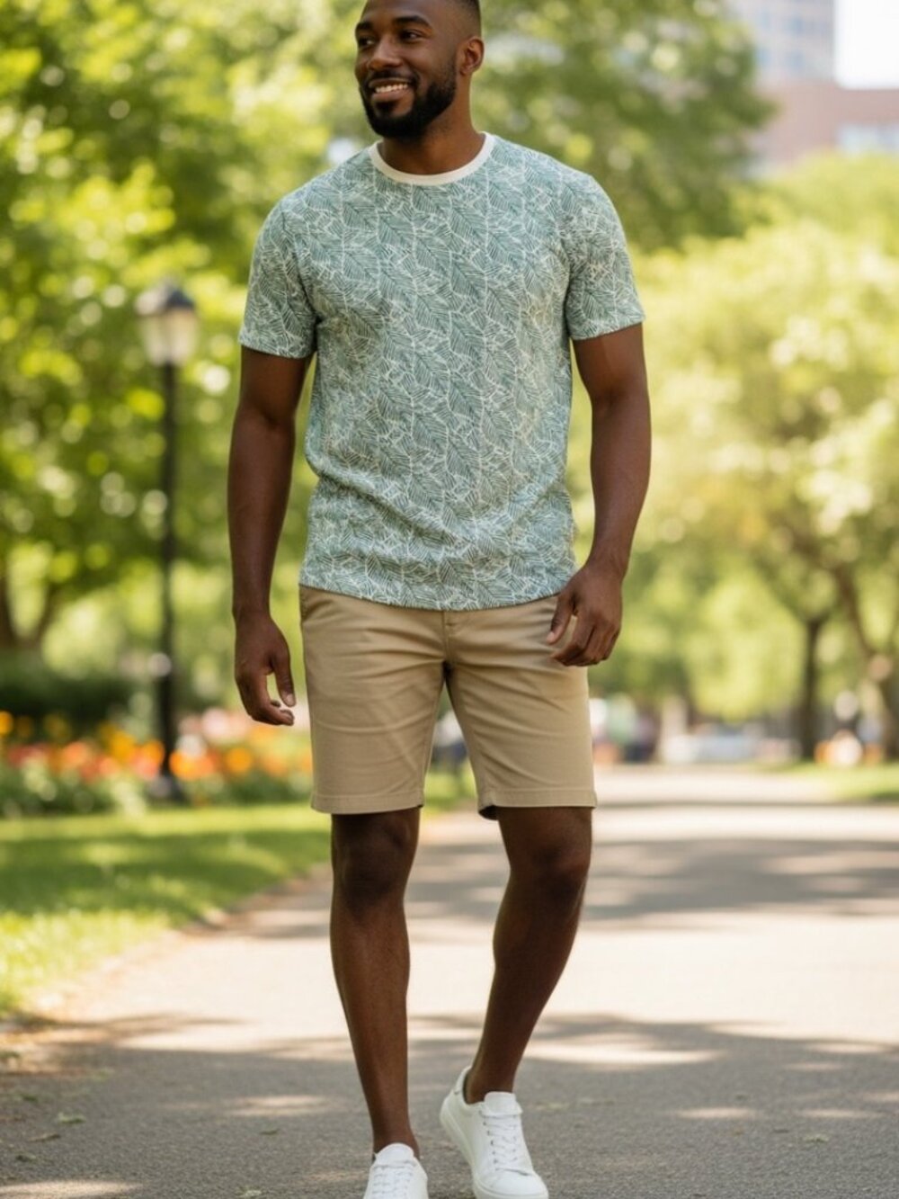 Goodfellow & Co. T-Shirt Mens Size LARGE Green Palm Leaf Print Short Sleeve
